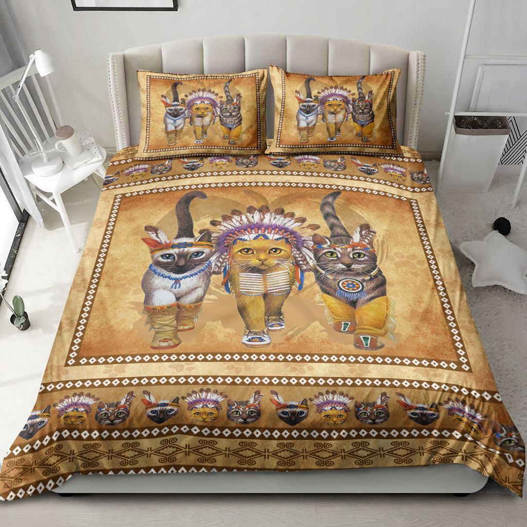 Three Cat Native Bedding Set