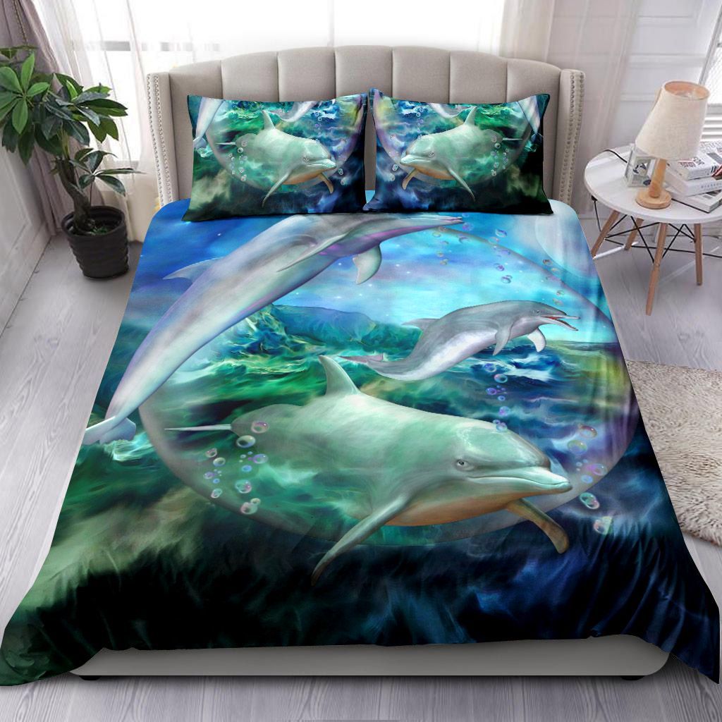Three Dolphins Spirits Bedding Set