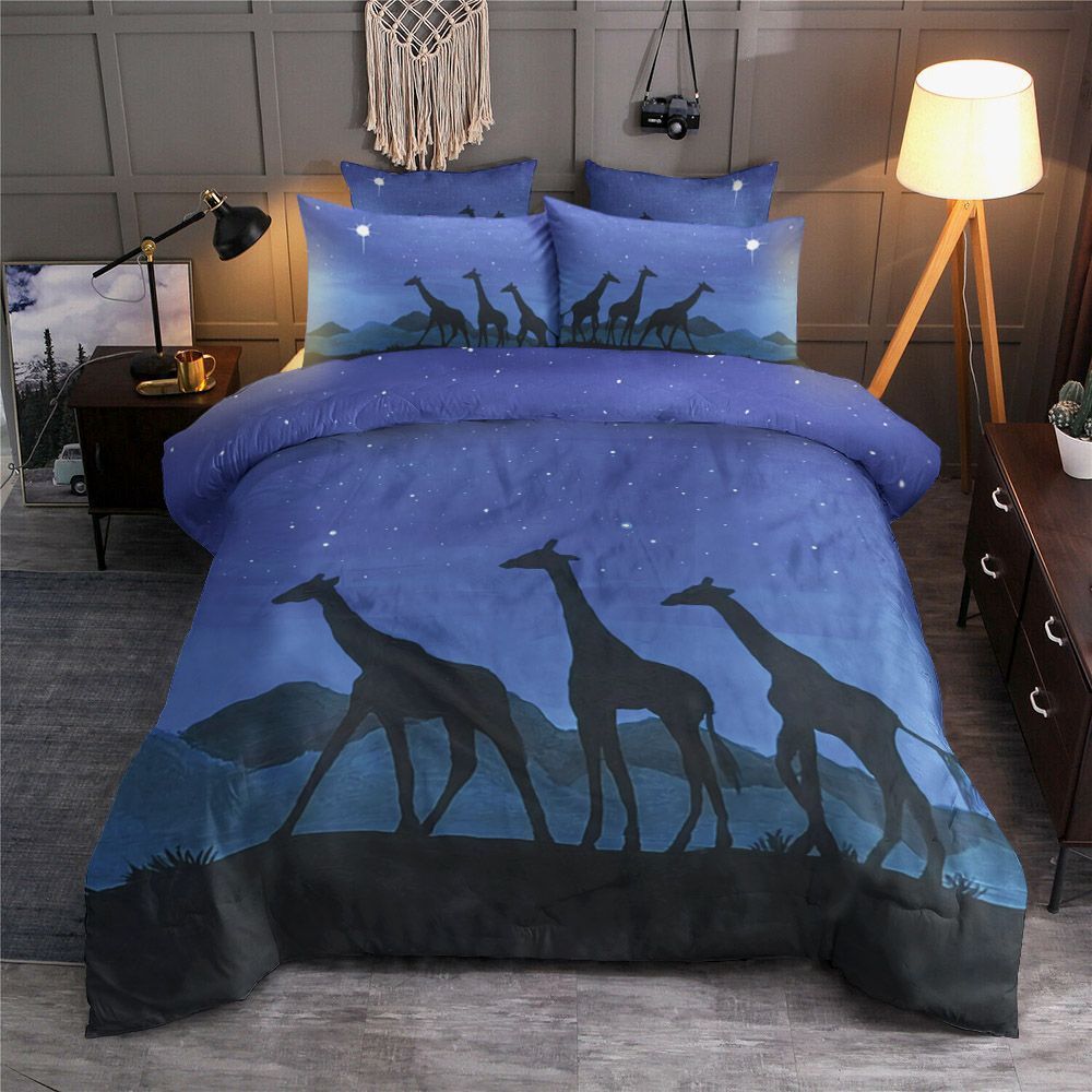 Three Giraffe Bedding Set