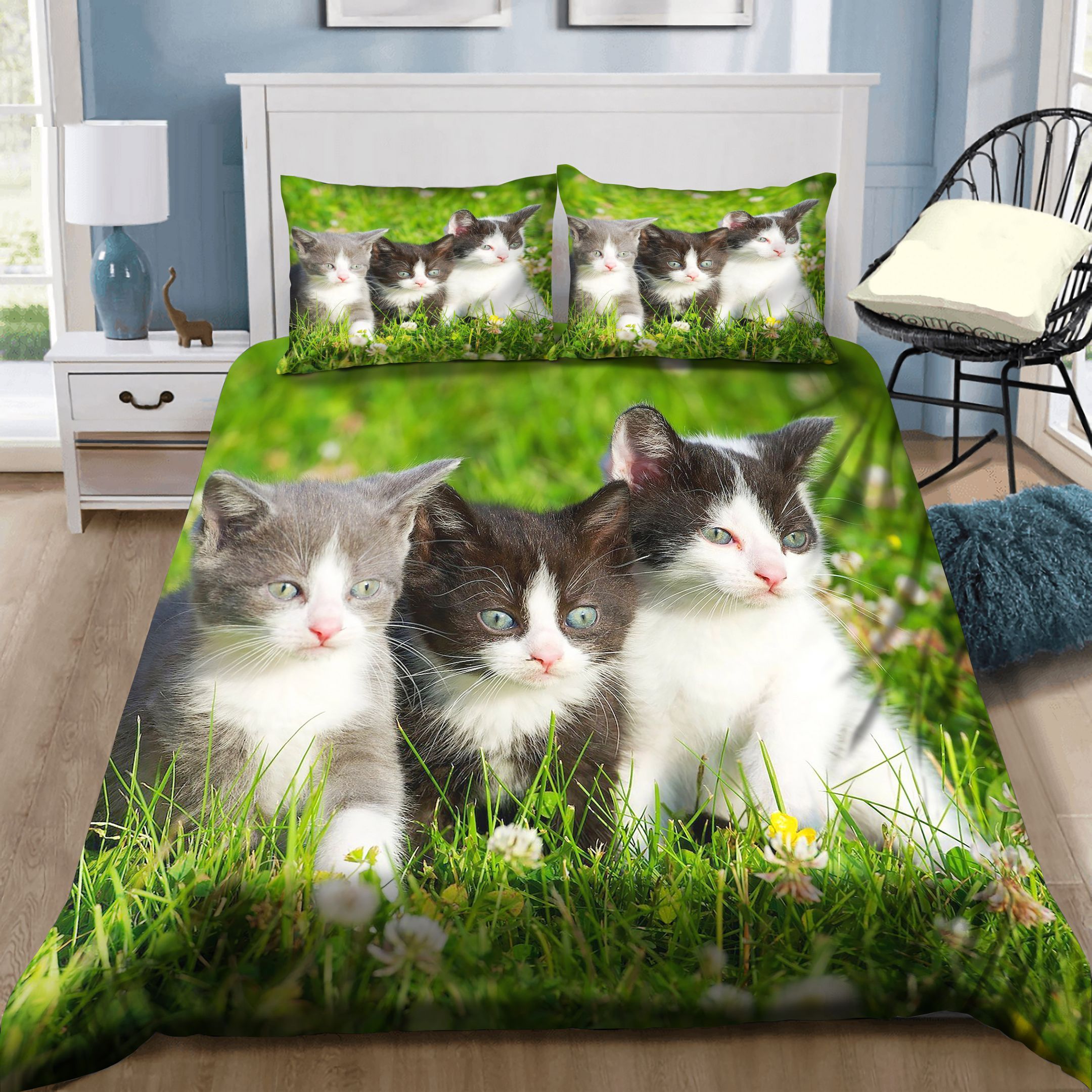 Three Kitten In Garden Bedding Set
