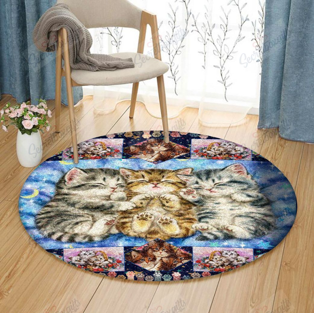 Three Little Cats Round Carpet