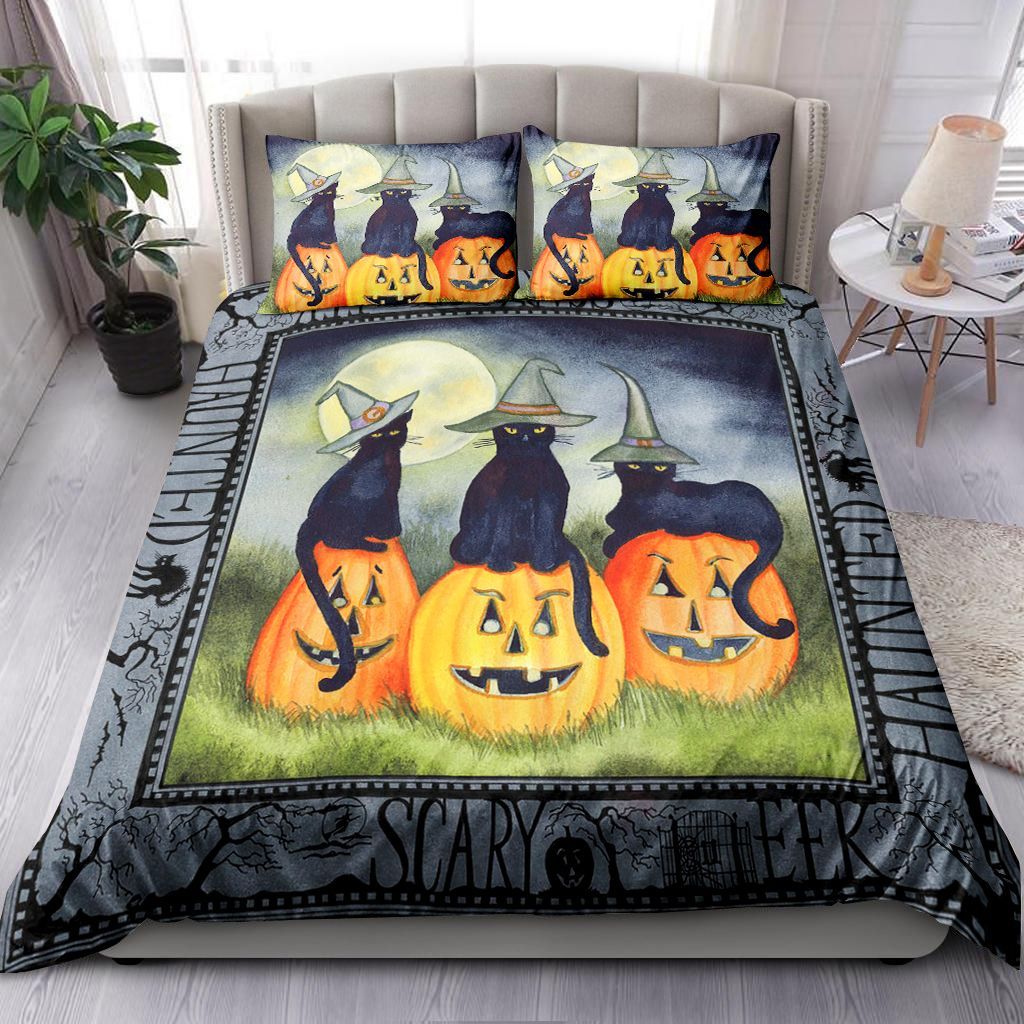 Three Scary Cat Bedding Set