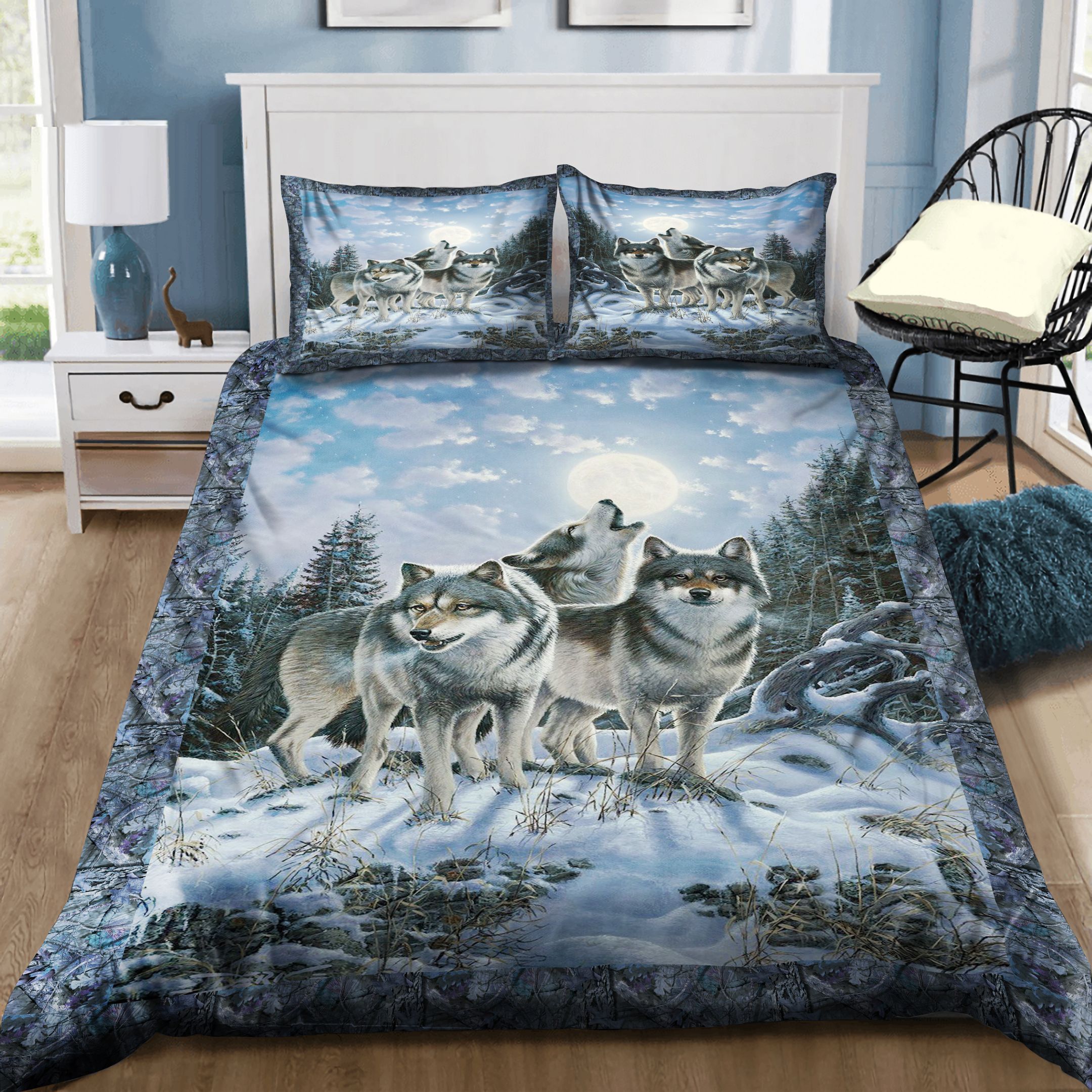 Three Wolf Winter Bedding Set