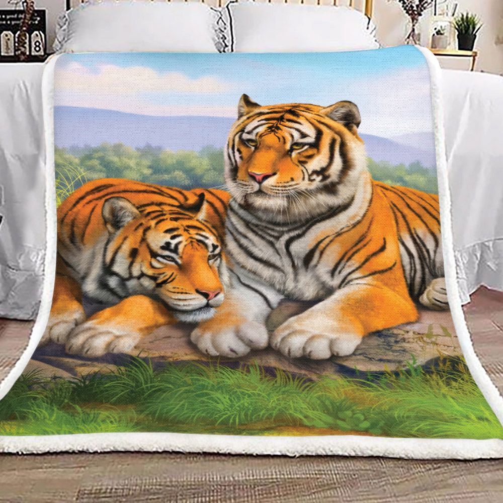 Tiger Couple Sherpa Fleece Blanket