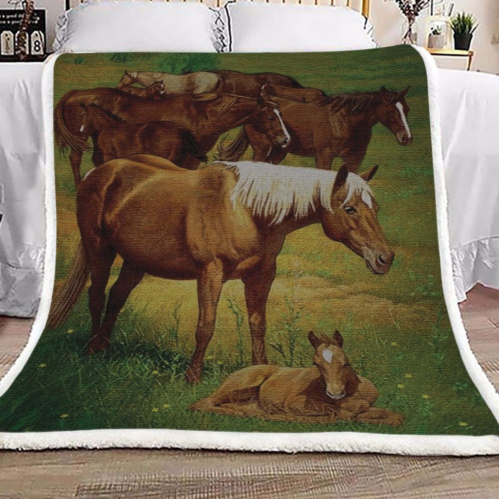Time To Rest Horse Sherpa Fleece Blanket