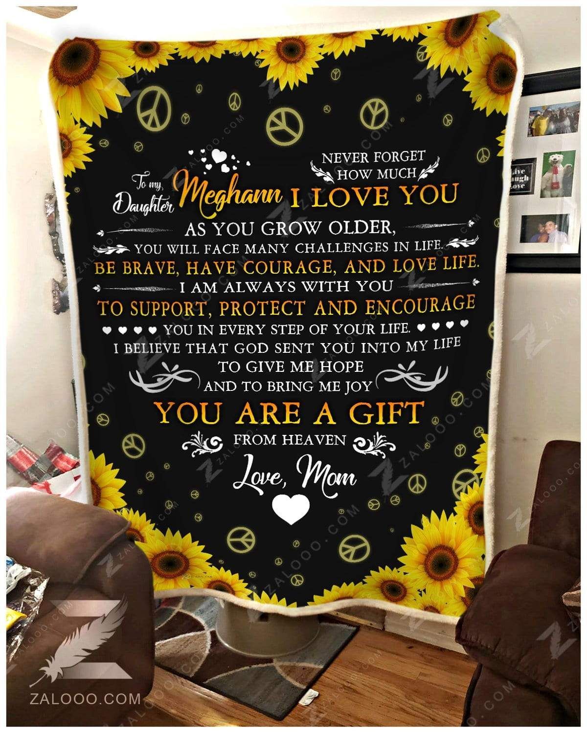 To Daughter Mom Sherpa Fleece Blanket