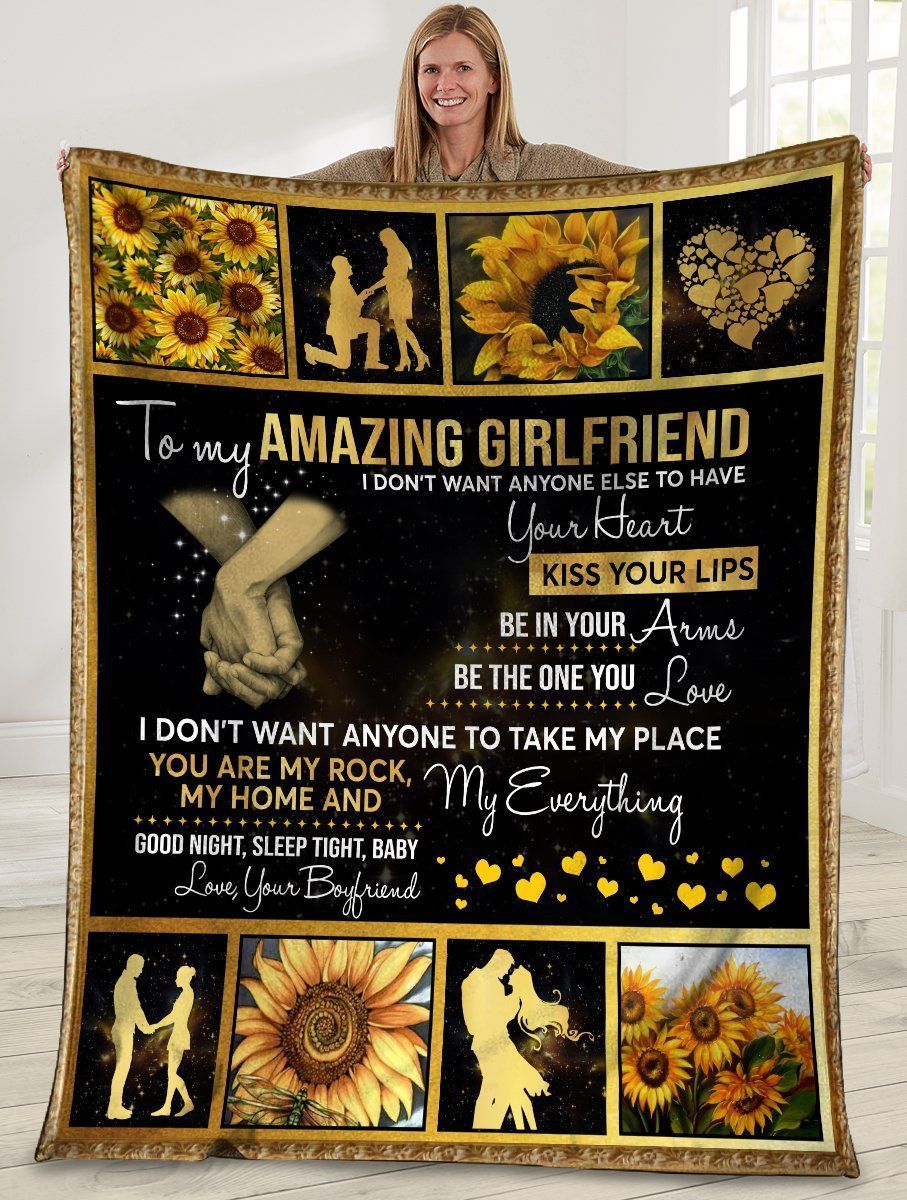To My Amazing Girlfriend Boyfriend And Girlfriend Sunflower Hippie Sherpa Fleece Blanket