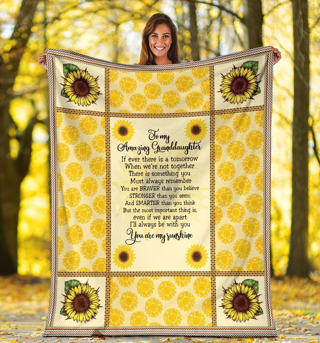 To My Amazing Granddaughter Live Like Sunflower Printed Fleece Blanket