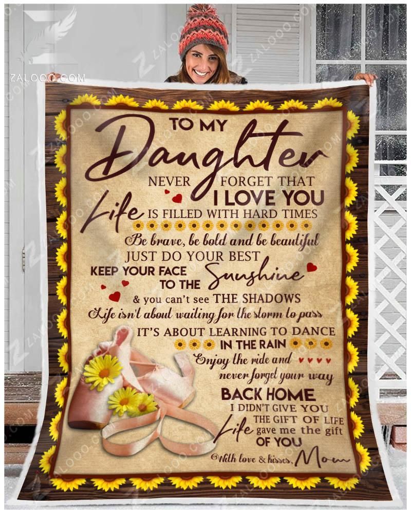 To My Daughter Mom Sherpa Fleece Blanket