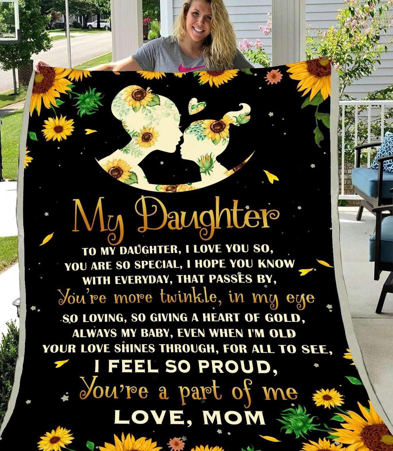 To My Daughter Sunflower Love Mom Sherpa Fleece Blanket
