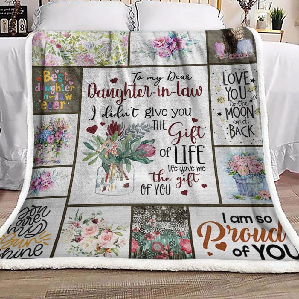 To My Dear Daughter In Law Flower Sherpa Fleece Blanket