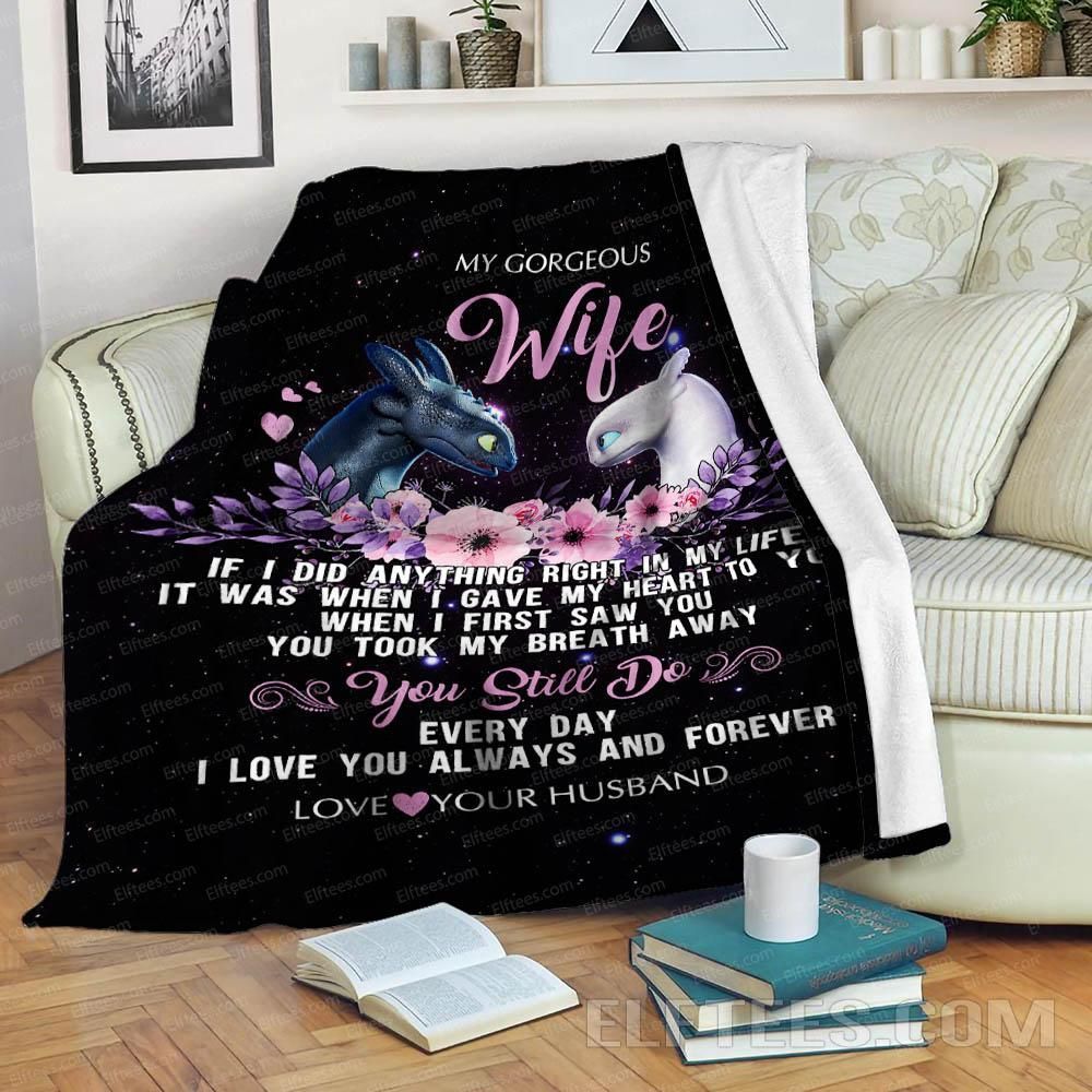 To My Gorgeous Wife Toothless Light Fury Couple Sherpa Fleece Blanket