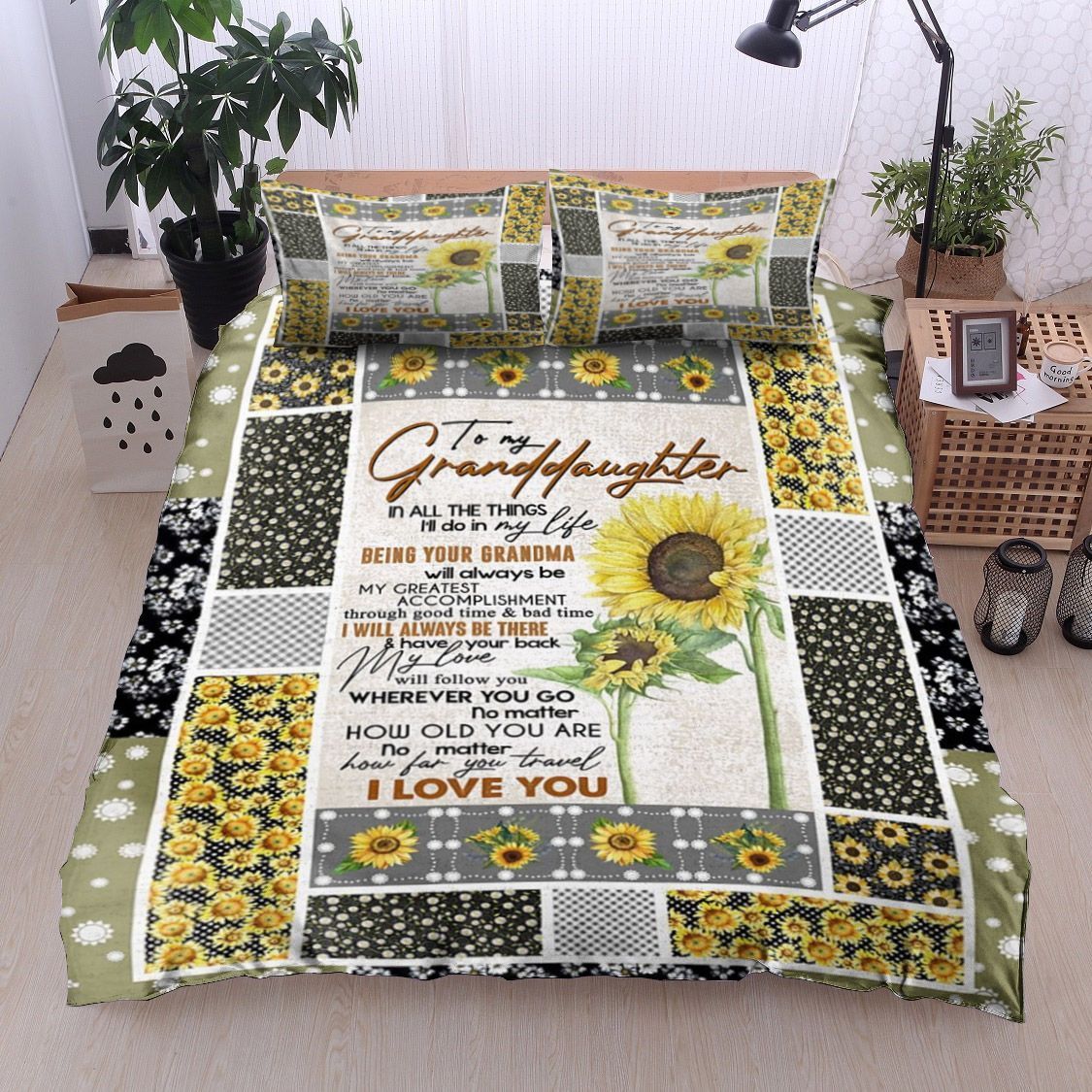 To My Granddaughter Sunflower Bedding Set
