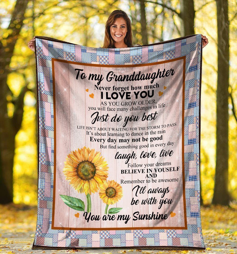 To My Granddaughter You Are My Sunshine Sunflower Fleece Blanket