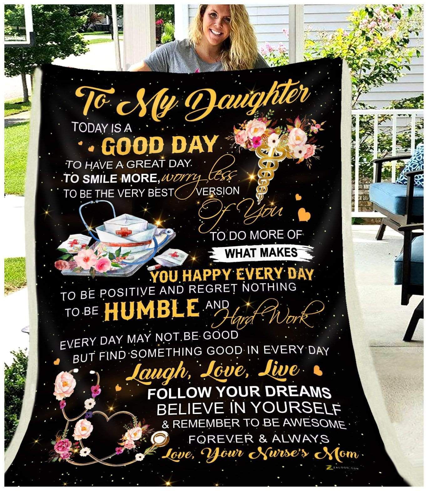 To My Nurse Daughter Today Is A Good Day Love Mom Sherpa Fleece Blanket