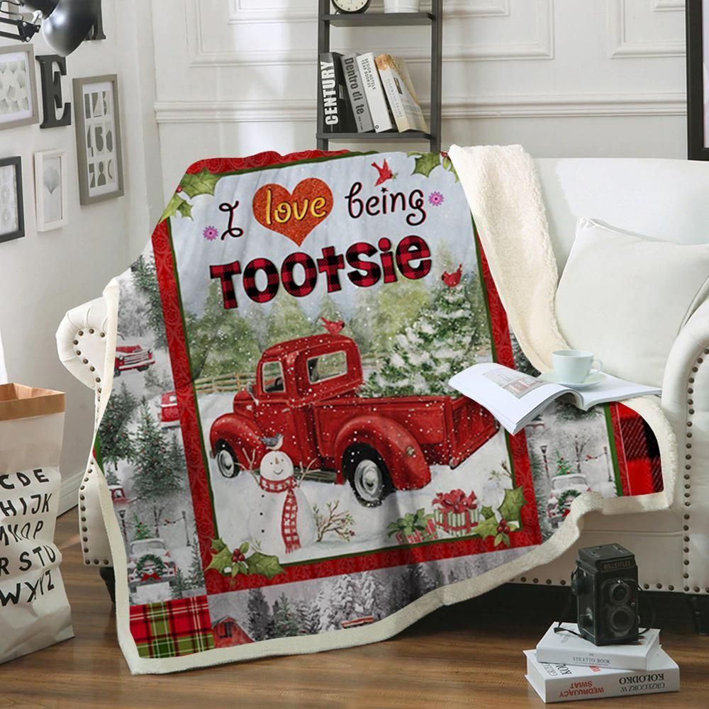 Tootsie Christmas Sherpa Fleece Blanket