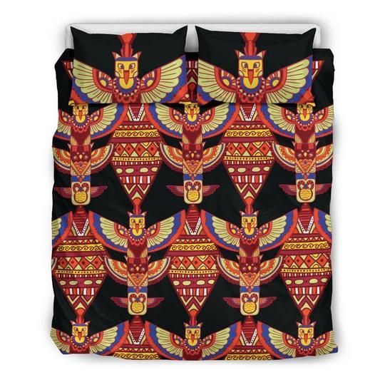 Totem Pole Bedding Set