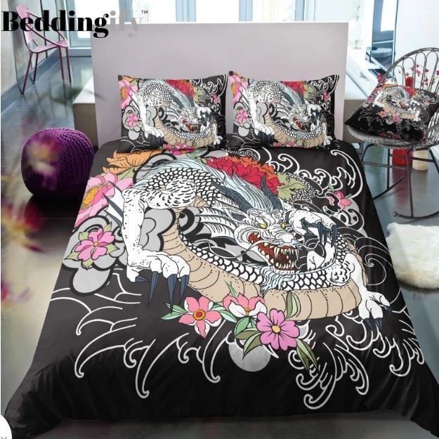 Traditional Dragon Bedding Set
