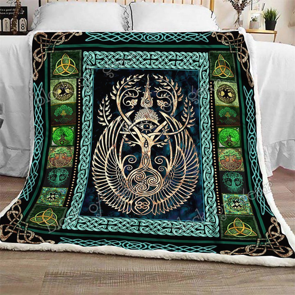 Tree Of Life Viking Eye Sherpa Fleece Blanket