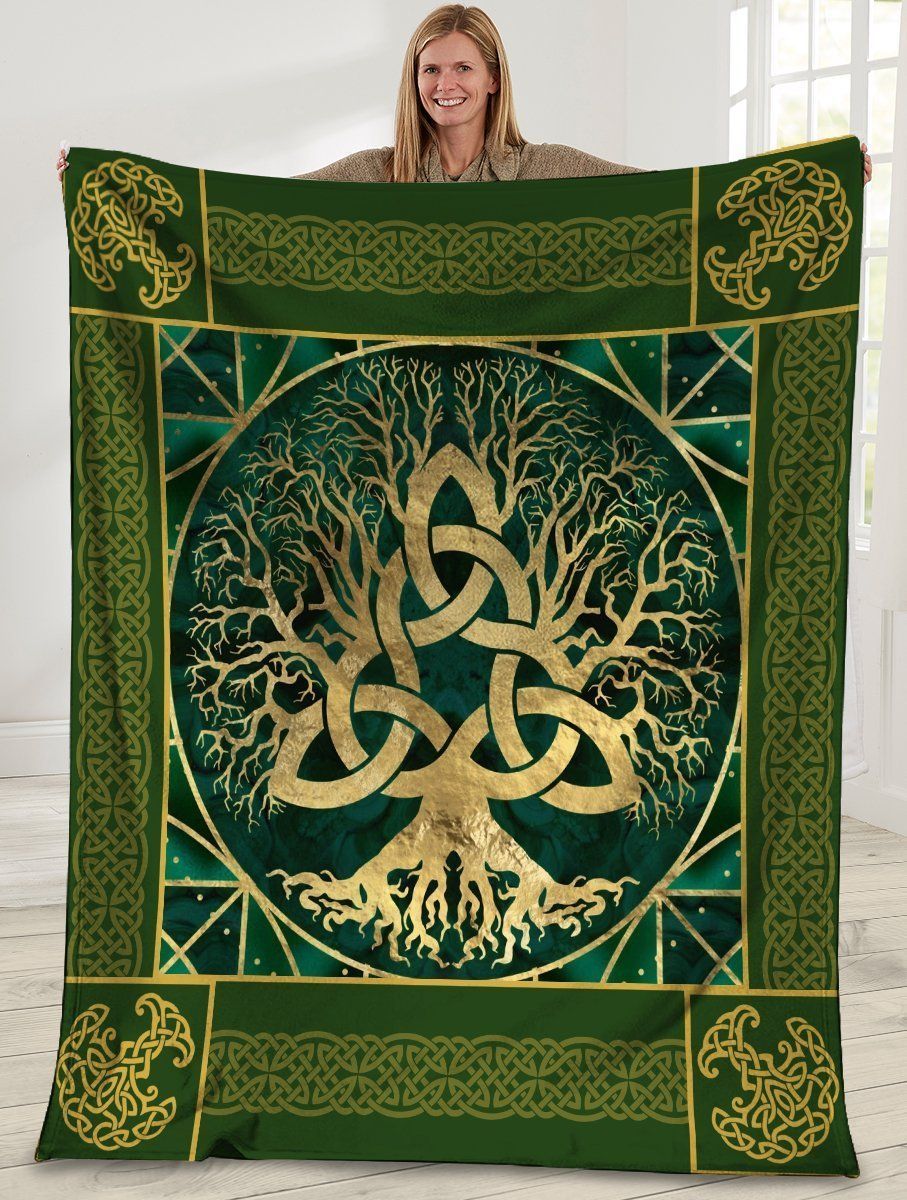 Tree Of Lives Irish Triple Knot Printed Fleece Blanket