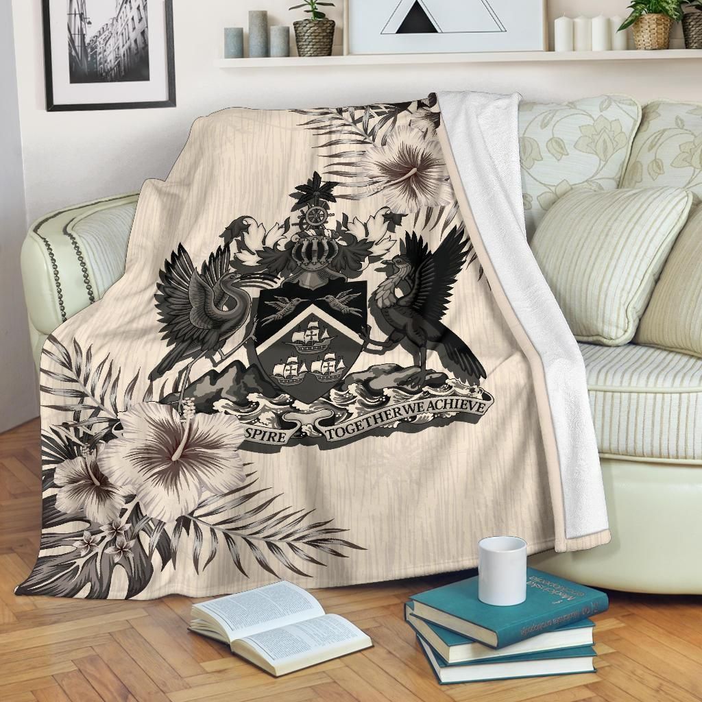Trinidad And Tobago The Beige Hibiscus Sherpa Fleece Blanket