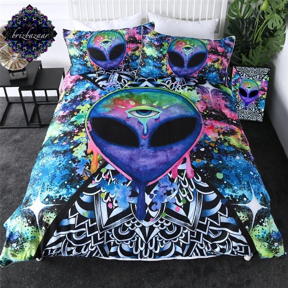 Trippy Alien Bedding Set