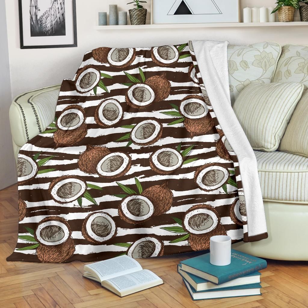 Tropical Coconut Pattern Printed Fleece Blanket