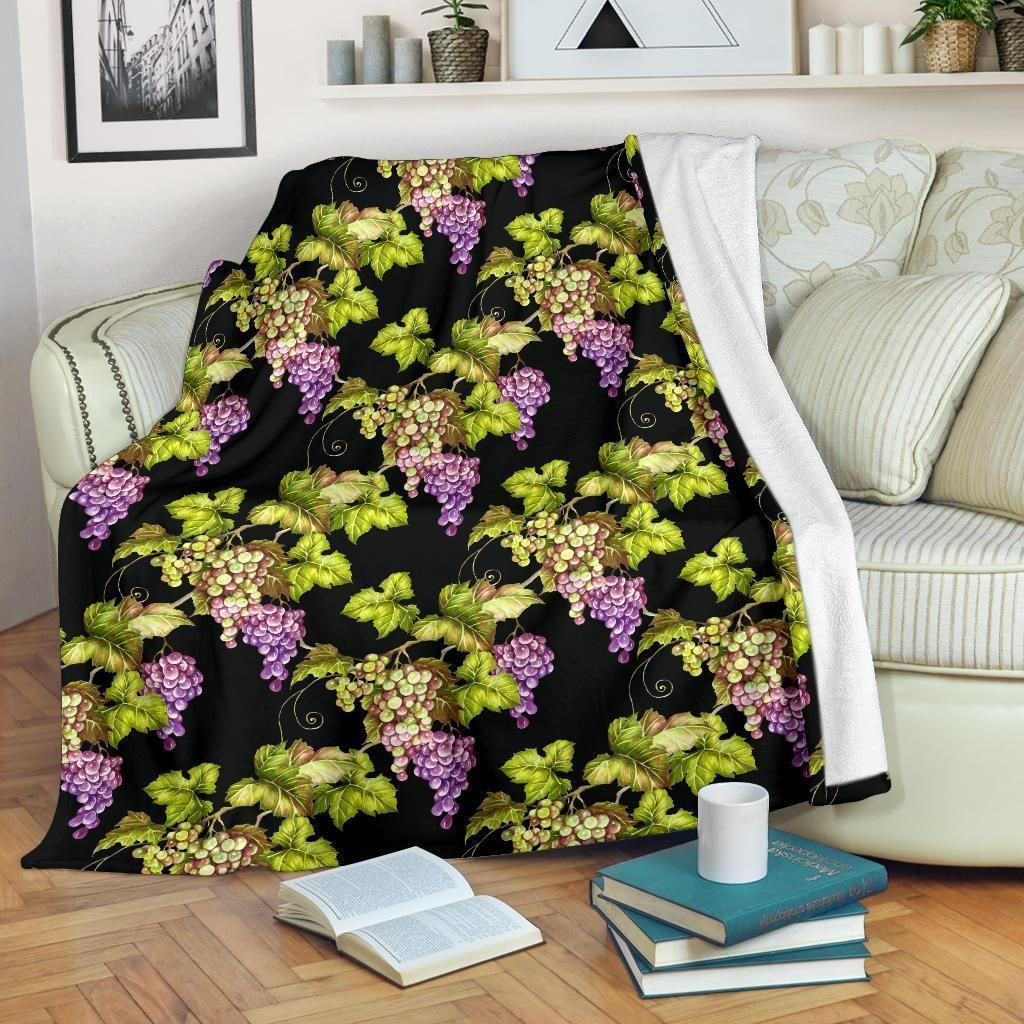 Tropical Grape Pattern In Black Fleece Blanket