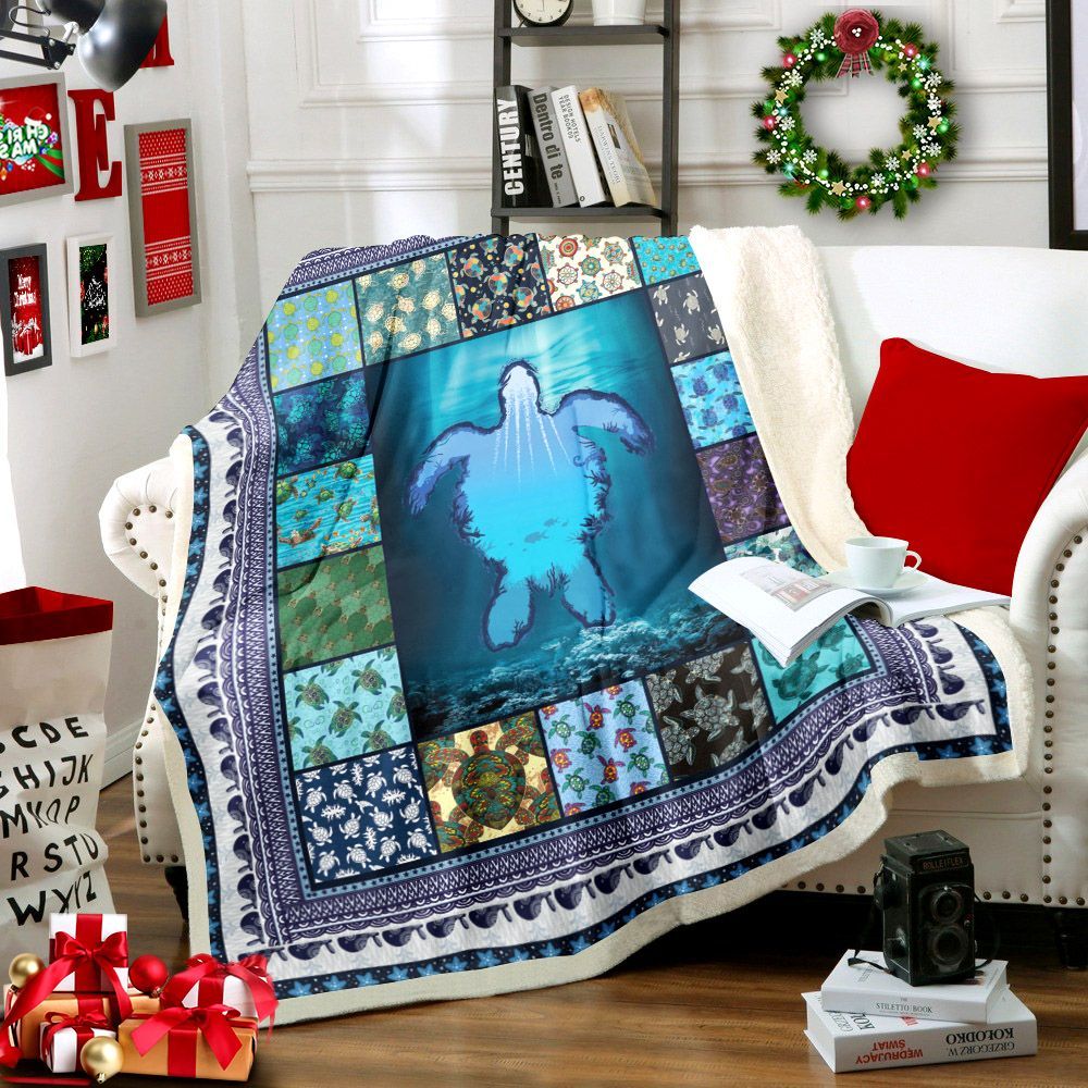 Turtle Sherpa Fleece Blanket