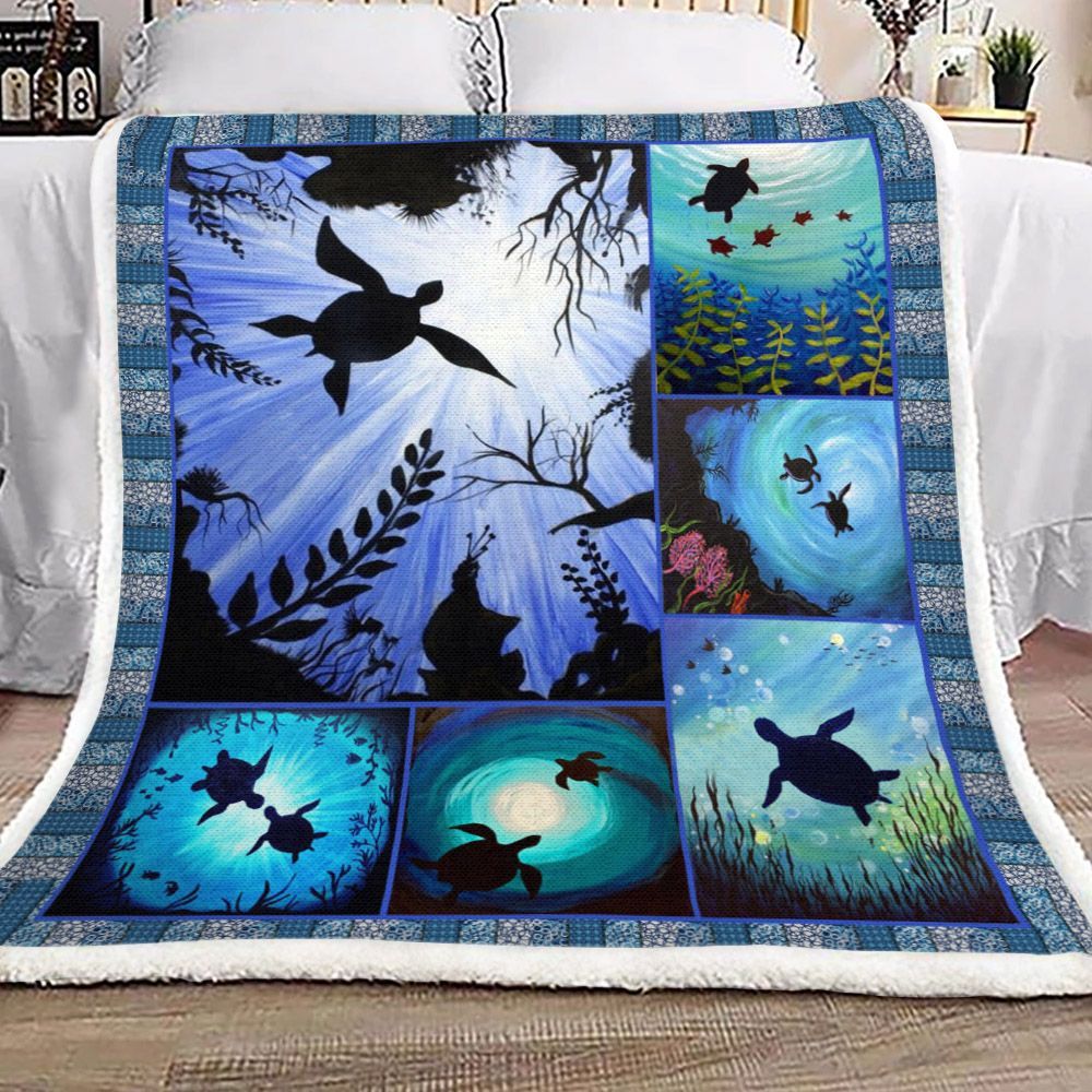 Turtle Sherpa Fleece Blanket