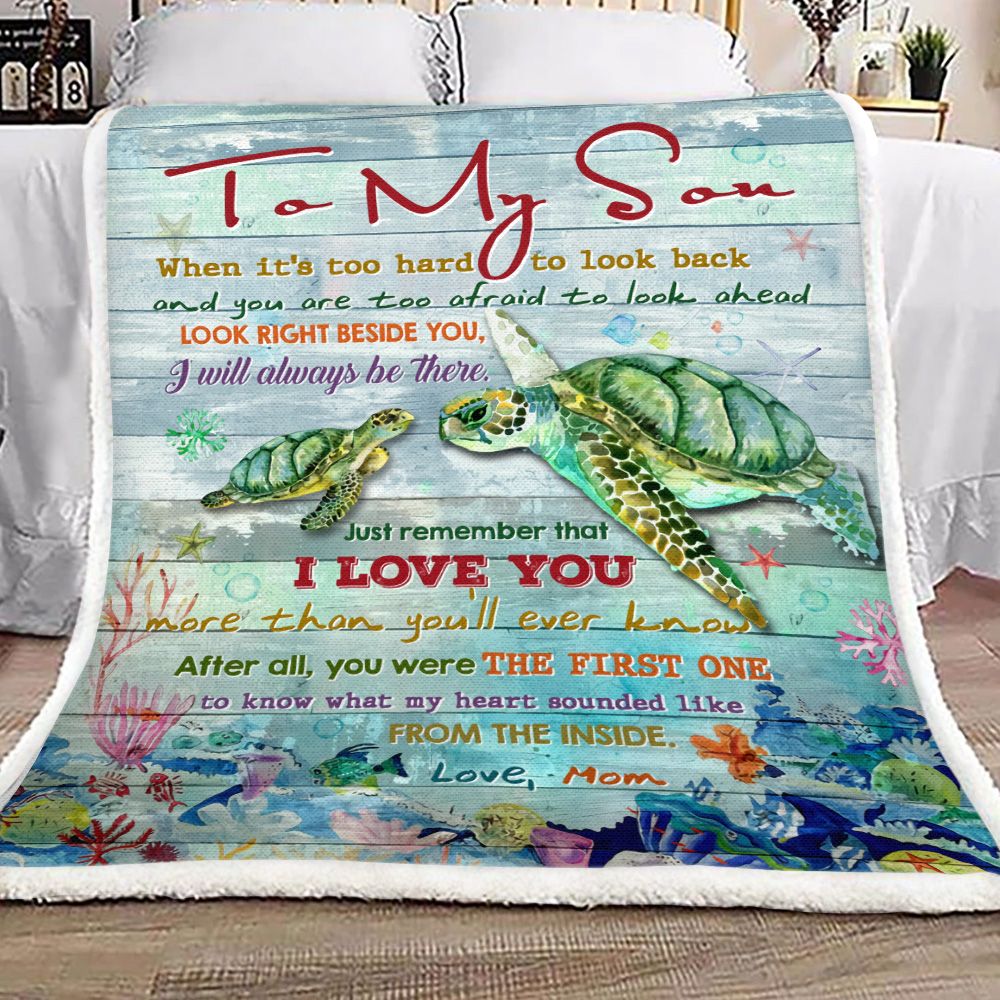Turtles Mom To My Son Fleece Blanket