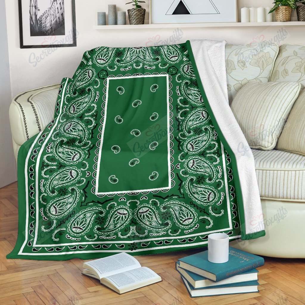 Ultra Plush Classic Green Bandana Fleece Blanket
