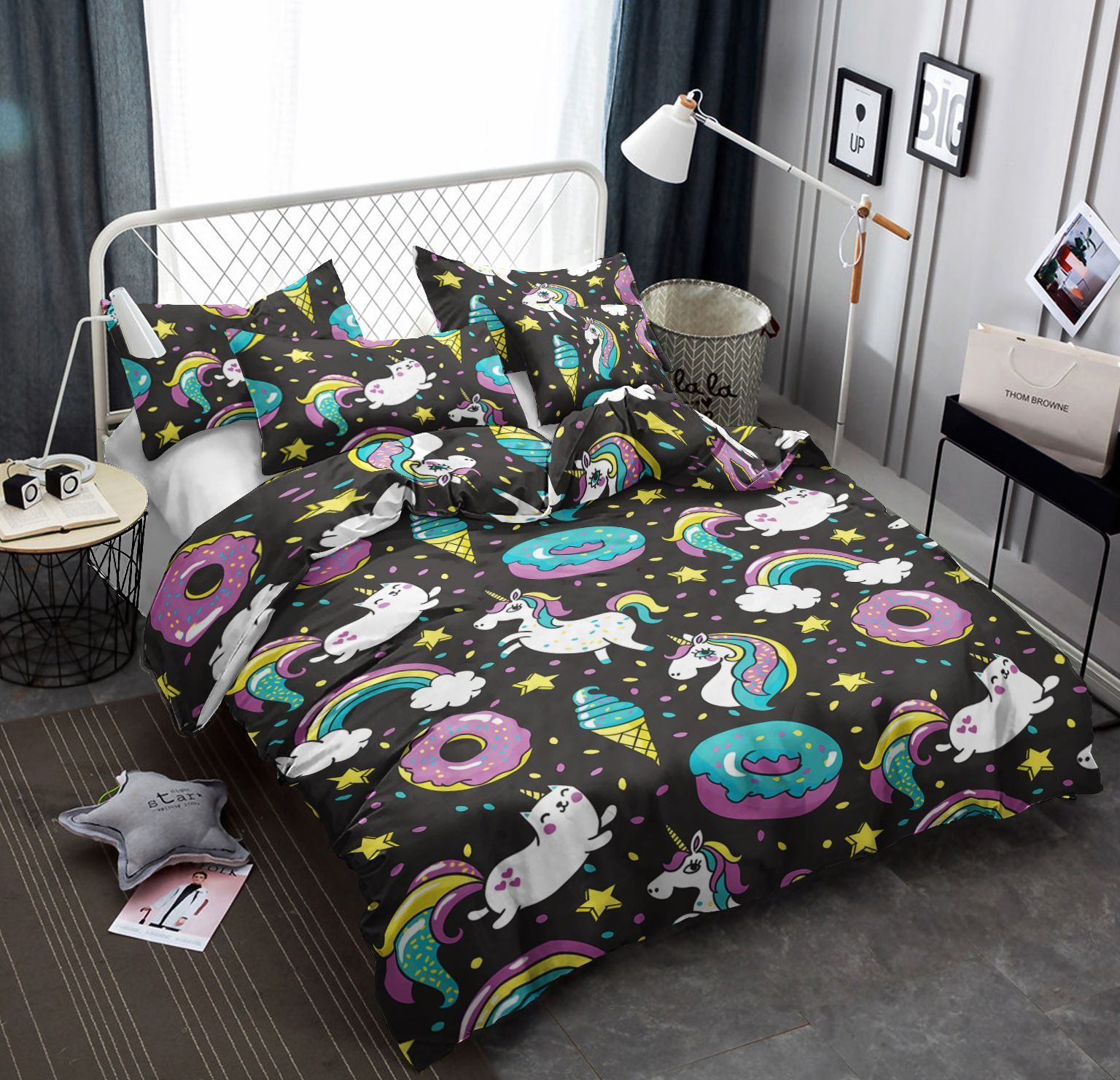 Unicorns And A Cat Bedding Set