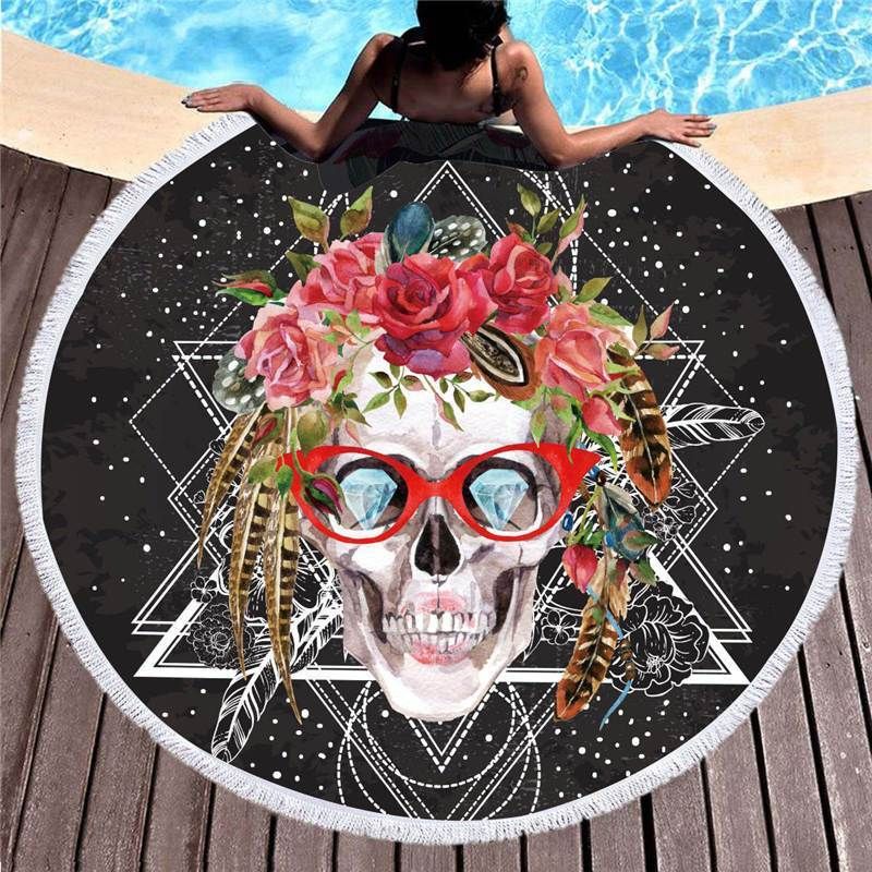 Very Trendy Skull With Glasses Round Beach Towel