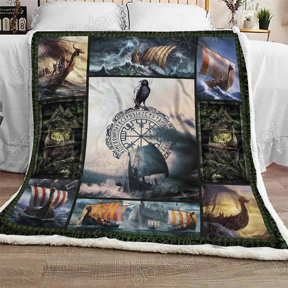 Viking Ship Vegvisir Fleece Blanket