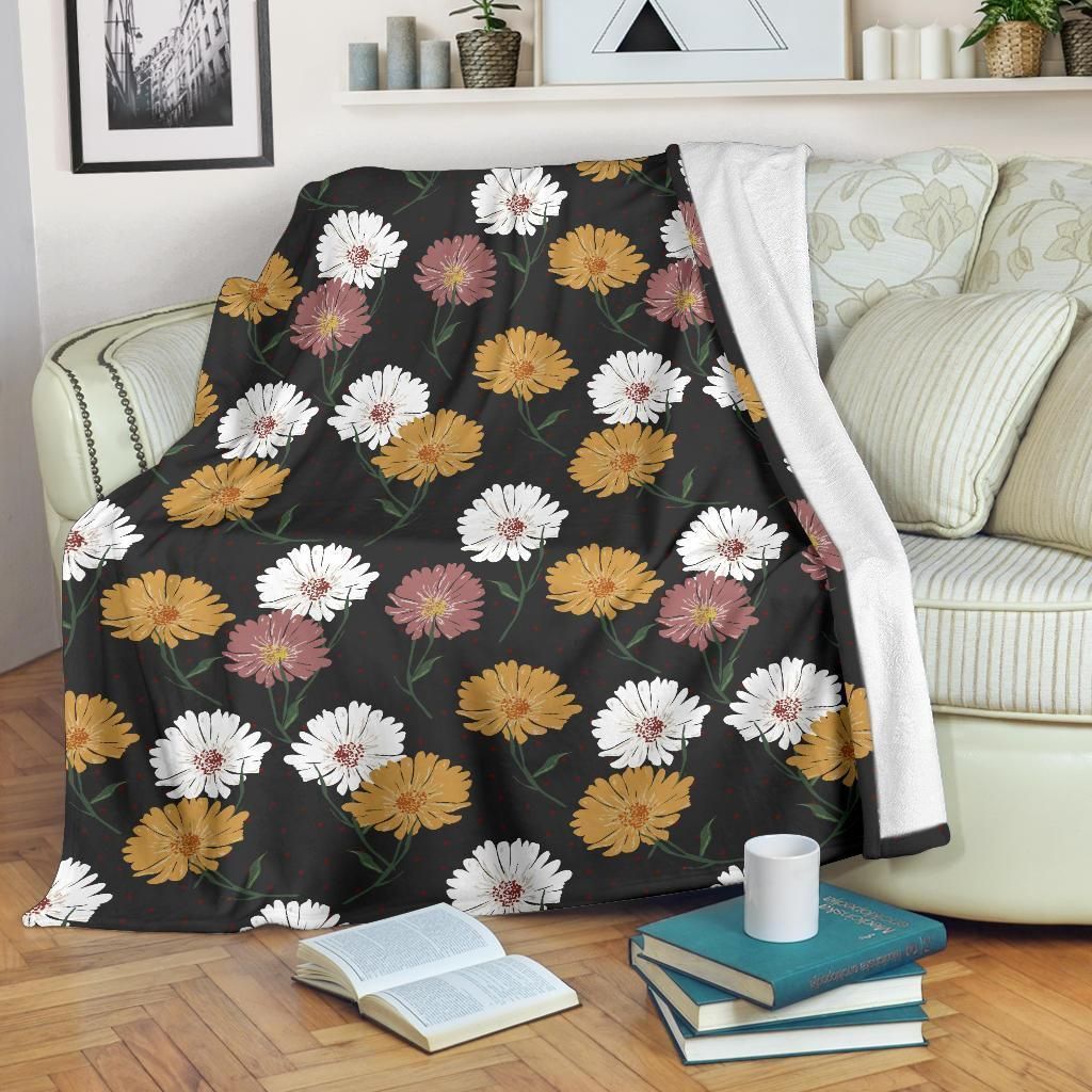 Vintage Daisy Pattern Print Design Black Fleece Blanket