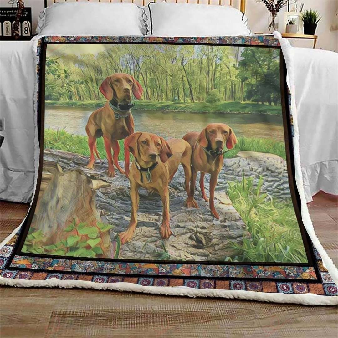Vizsla Fleece Blanket