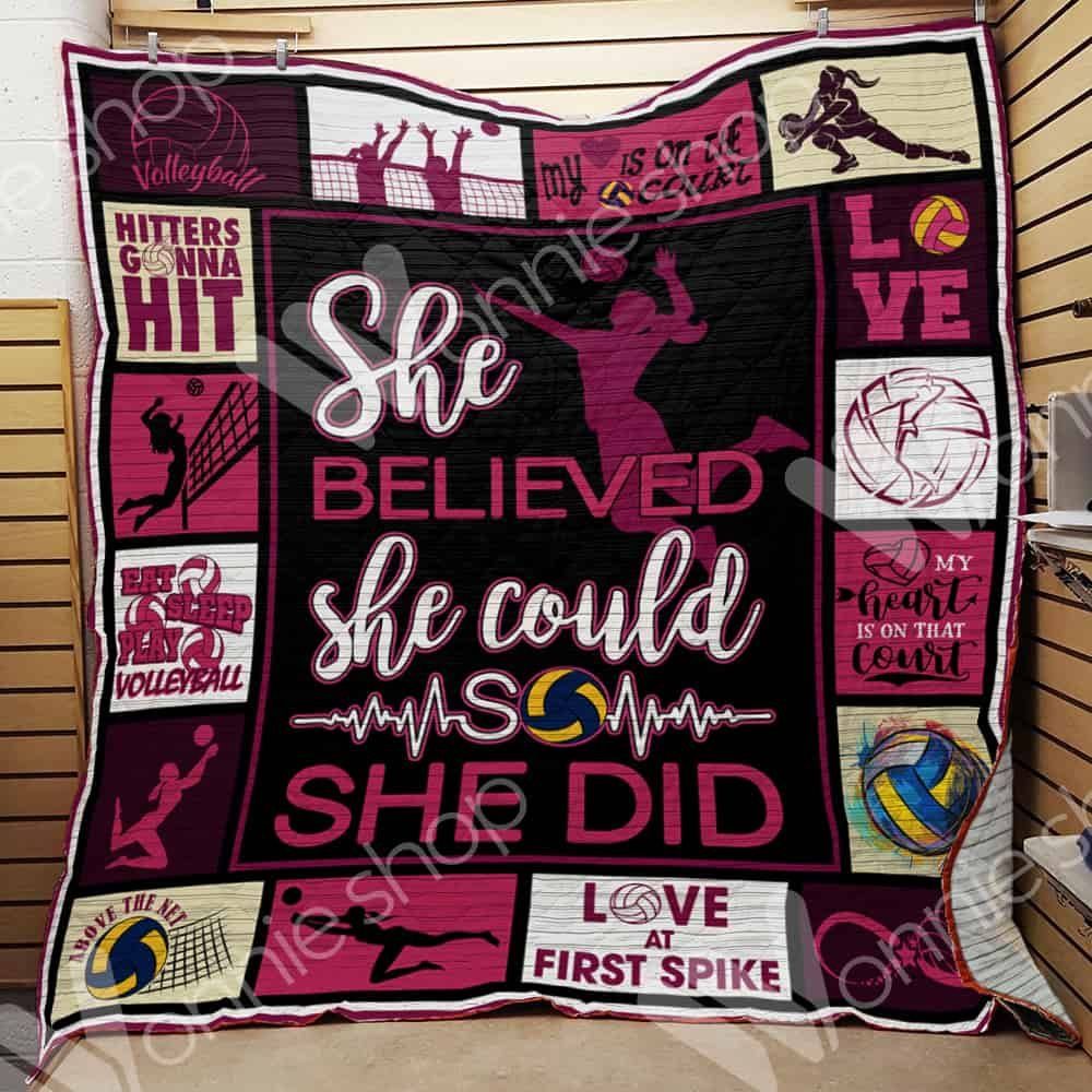 Volleyball CL15100408MDQ Quilt Blanket
