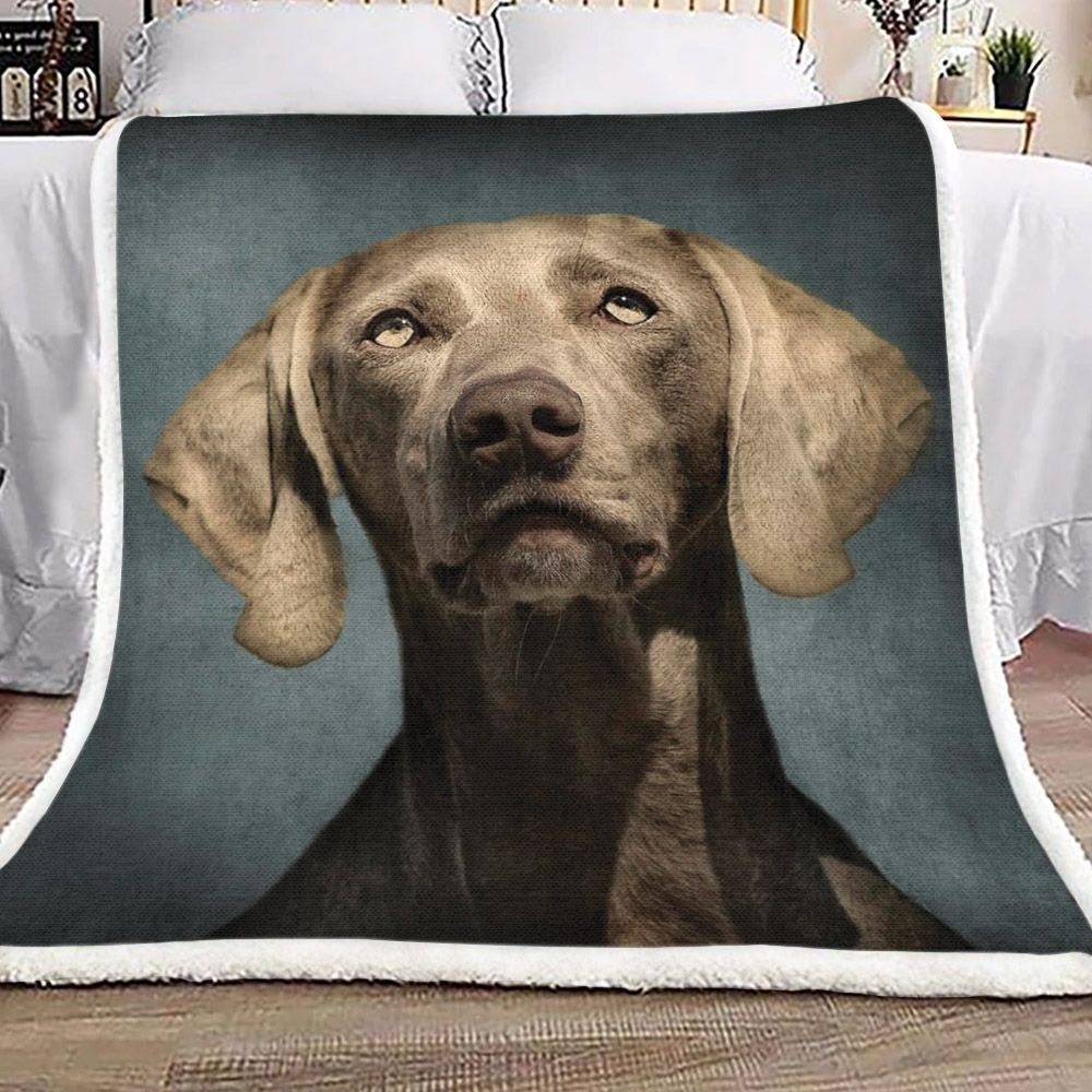 Weimaraner Dog Sherpa Fleece Blanket