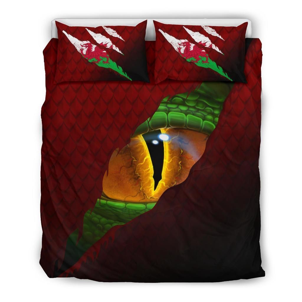 Welsh Dragon Eyes Bedding Set