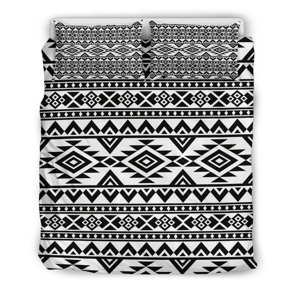 White And Black Aztec Bedding Set