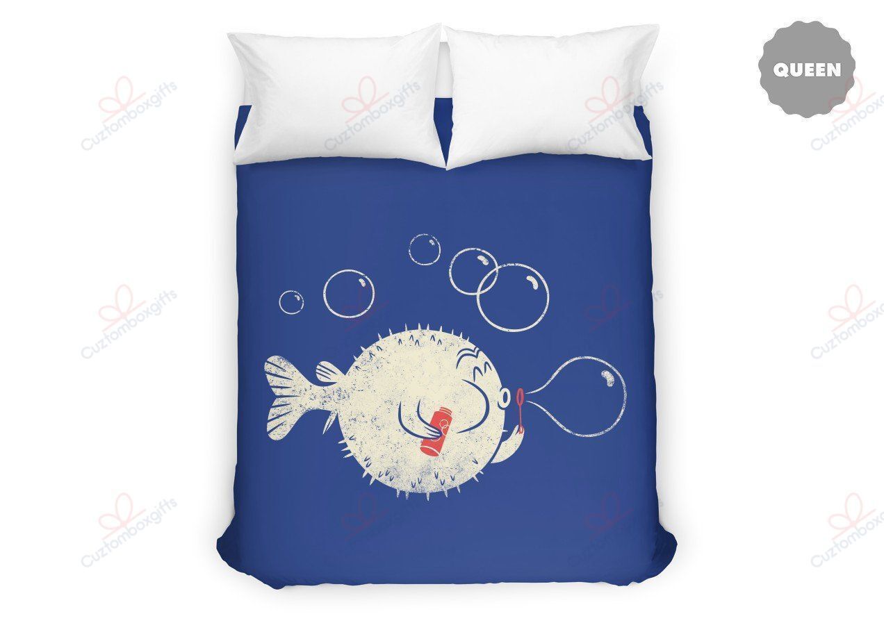 White Blowfish Printed Bedding Set