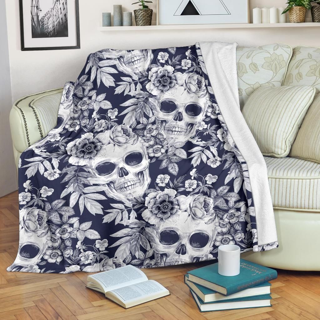 White Blue Skull Floral Sherpa Fleece Blanket