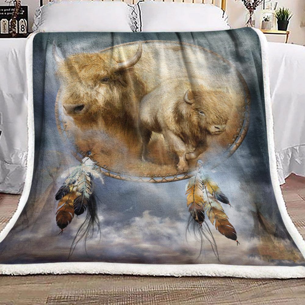 White Buffalo Dreamcatcher Sherpa Fleece Blanket