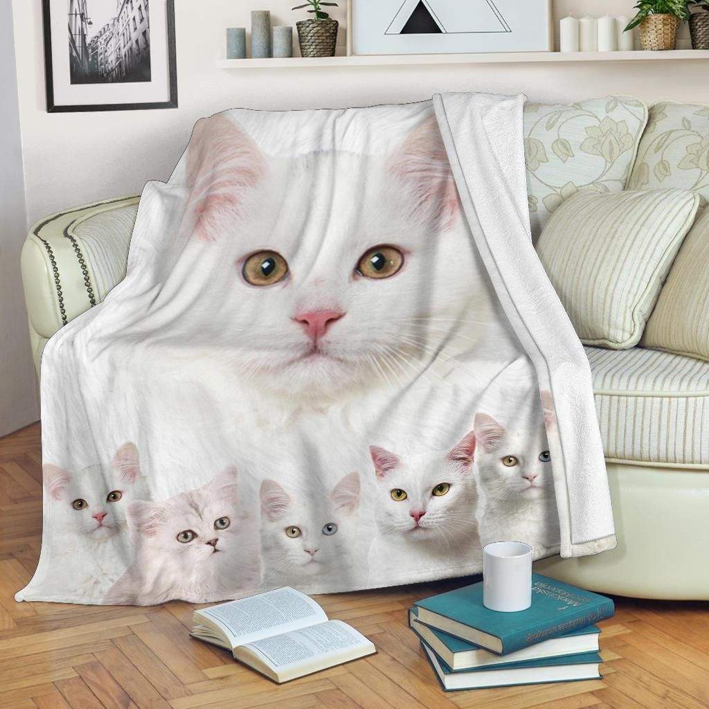 White Cat Sherpa Fleece Blanket