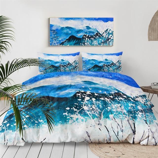 White Snow Mountain Bedding Set