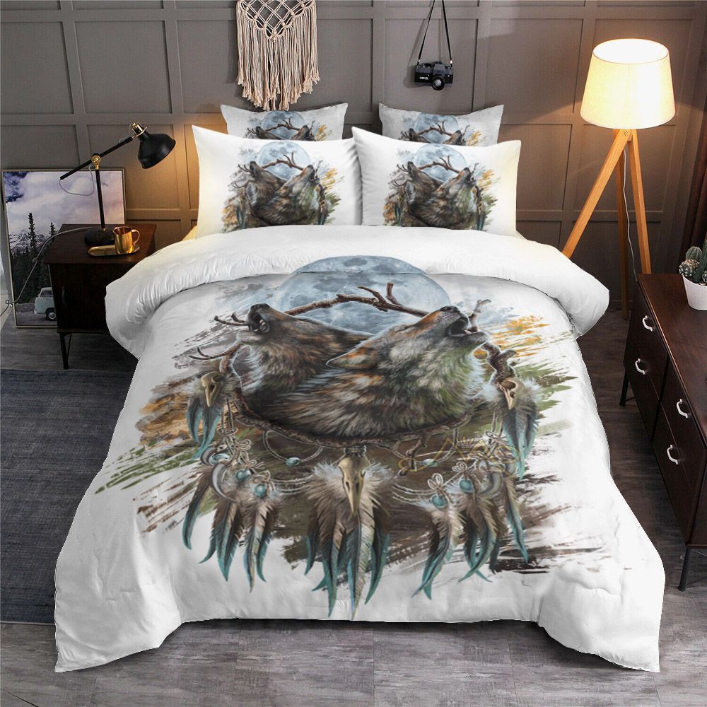 White Wolf Bedding Set