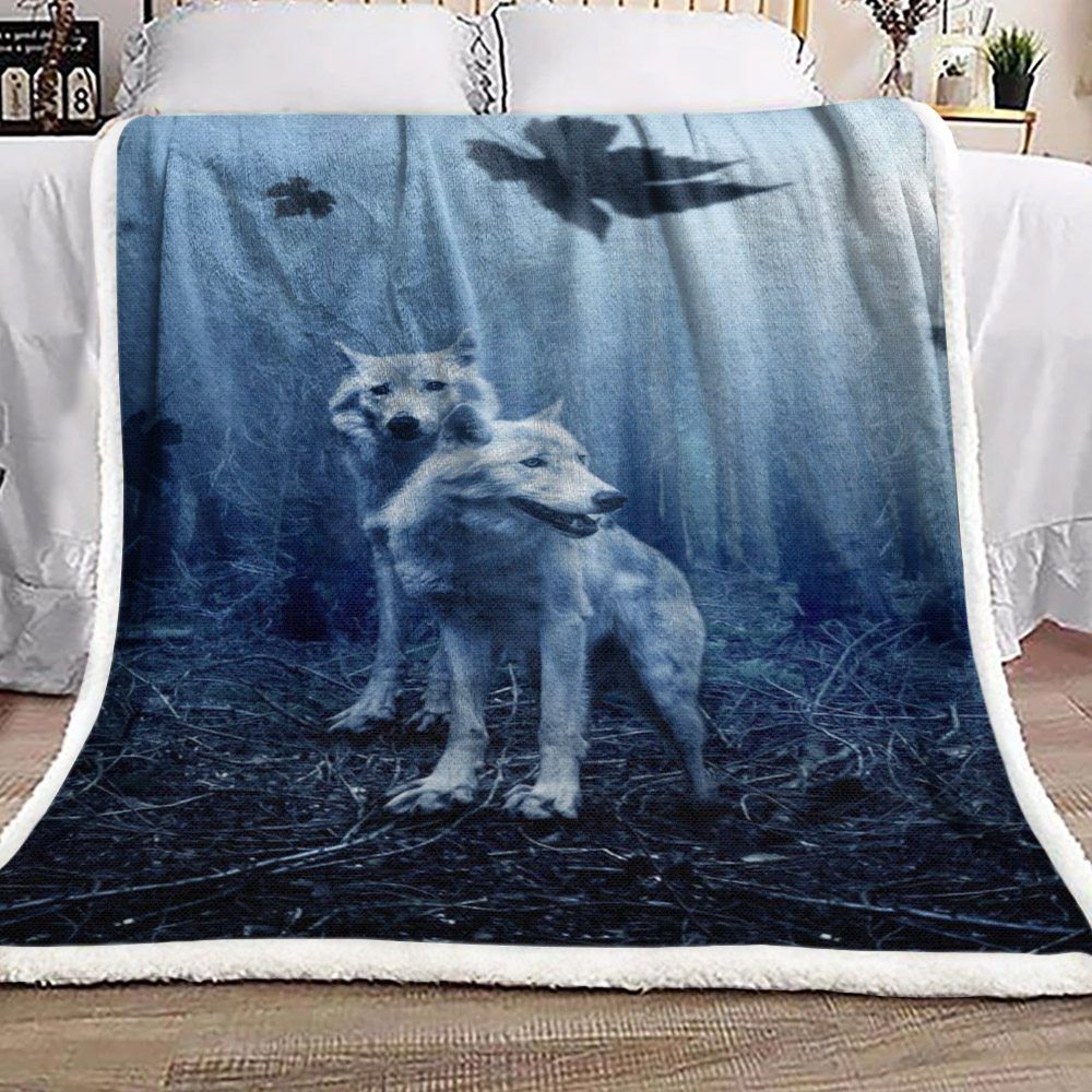 White Wolf Sherpa Fleece Blanket