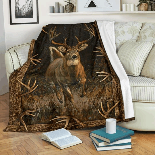 Whitetail Deer Hunting Sherpa Fleece Blanket