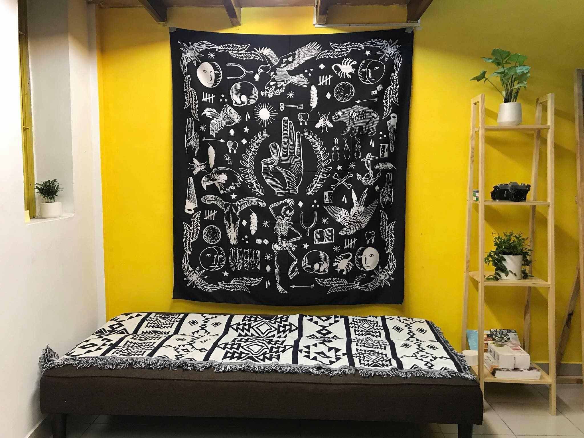 Wicca CL280837MDT Tapestry